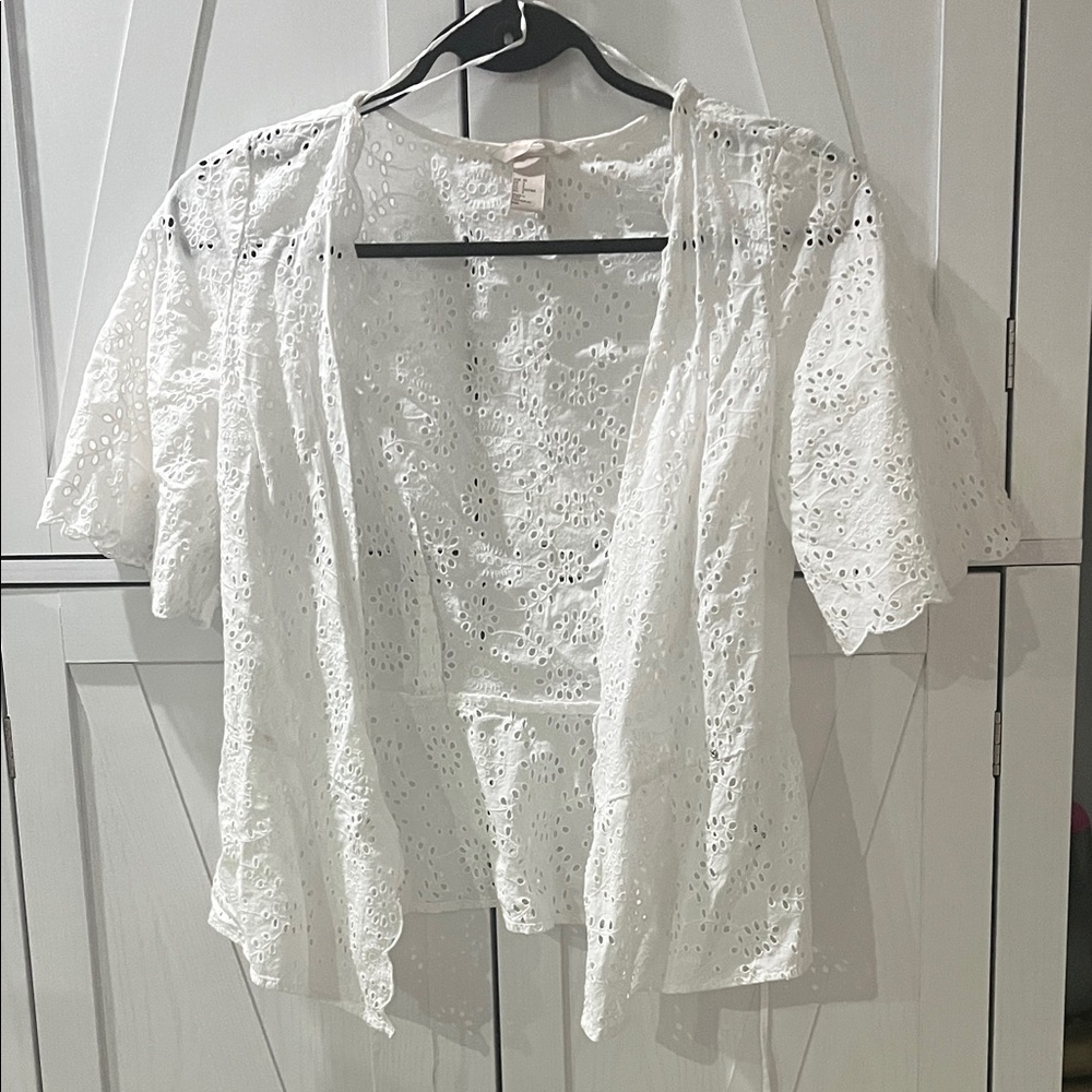 H&M White Eyelet Lace Blouse